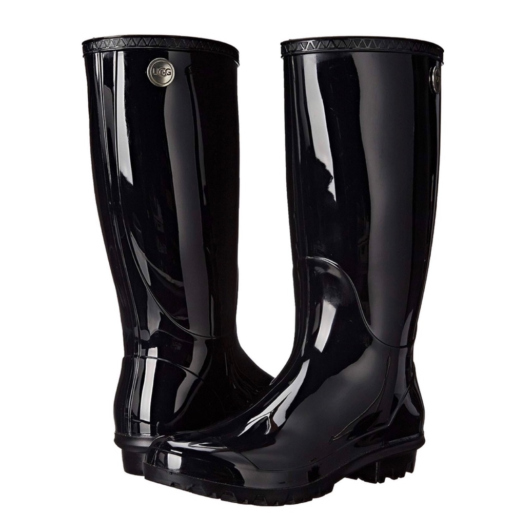 Black Ugg Boots 👢